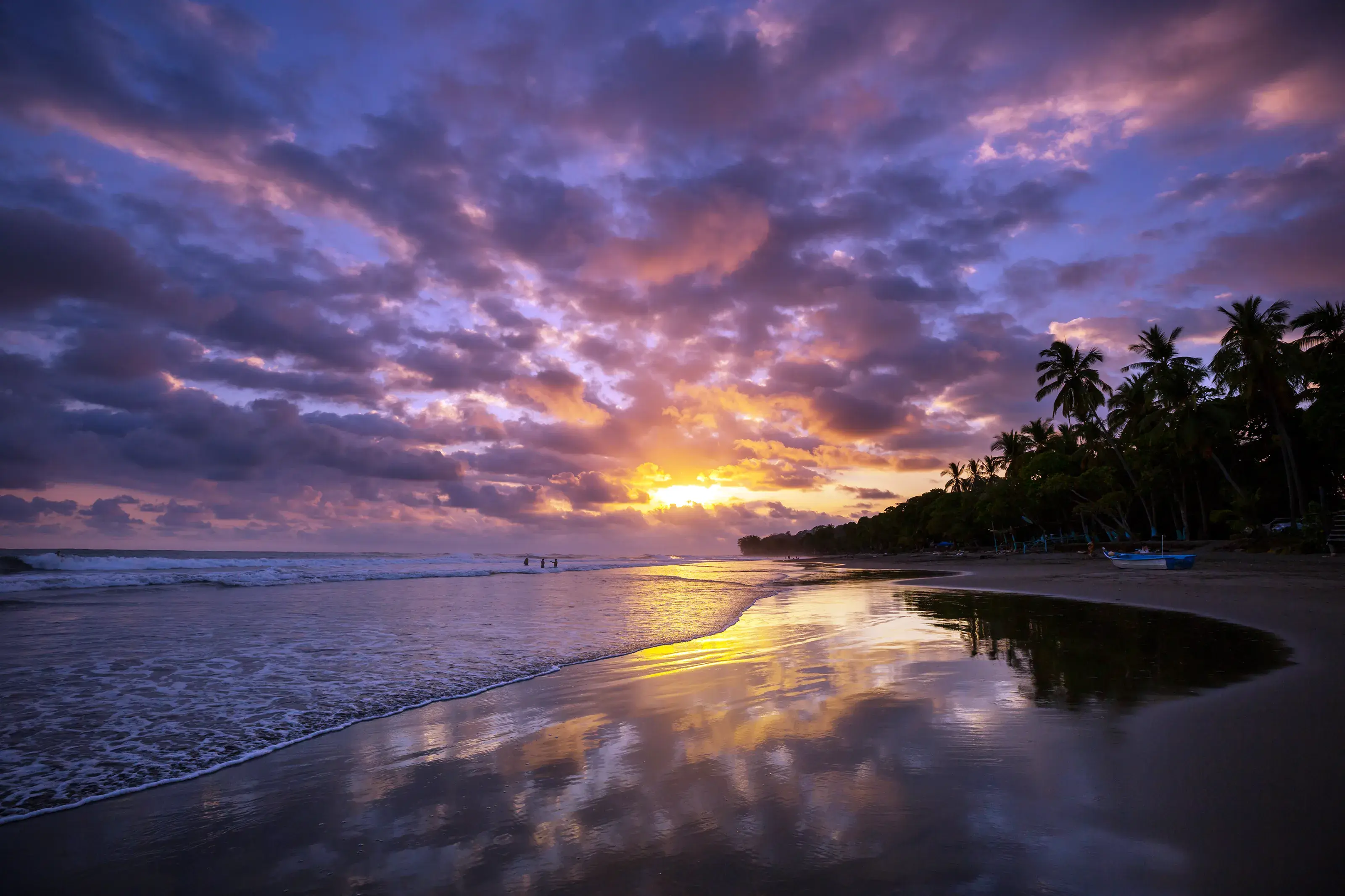 Beautiful tropical Pacific Ocean coast in Costa Rica