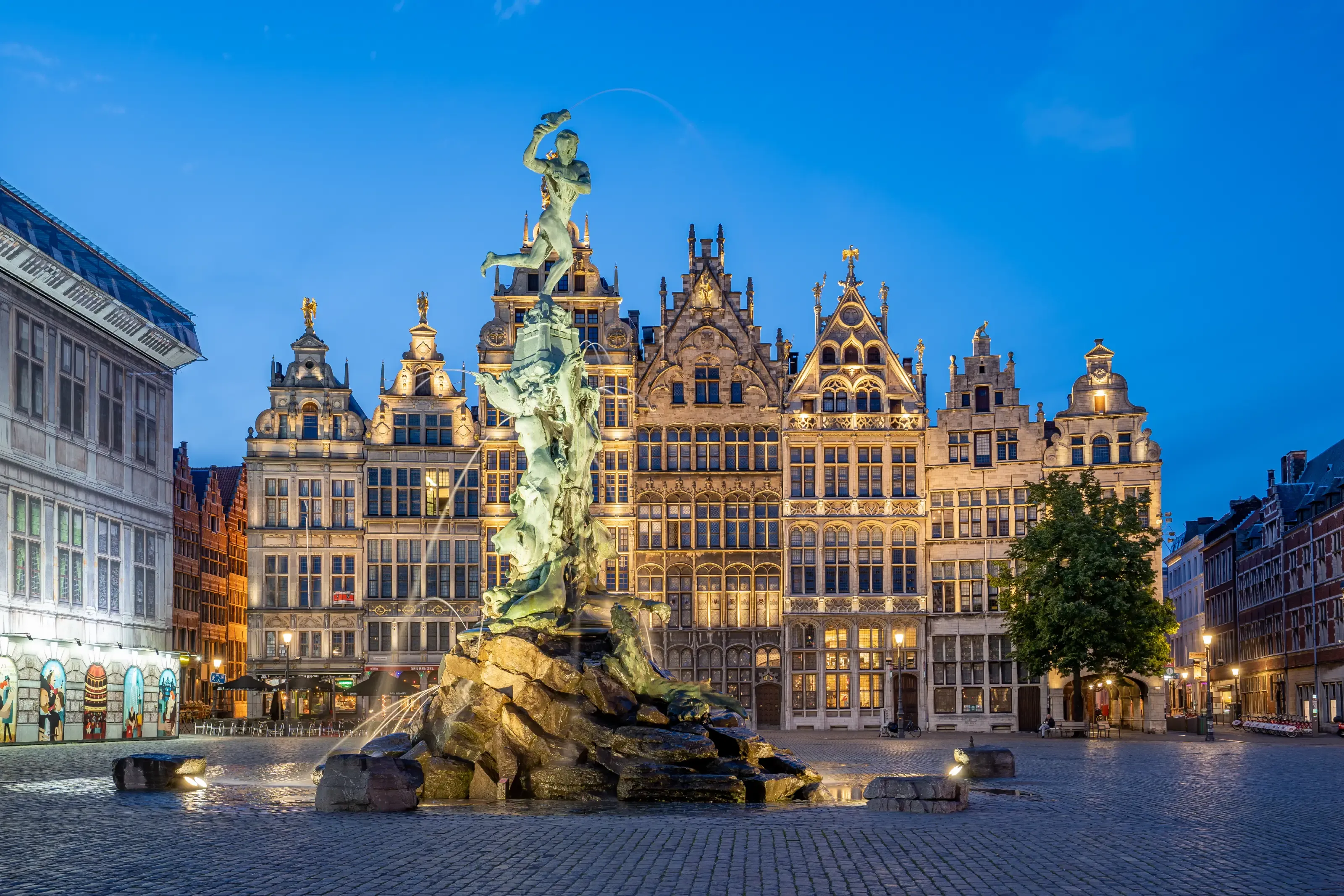 Antwerpen/Antwerp, Belgium Hero Image
